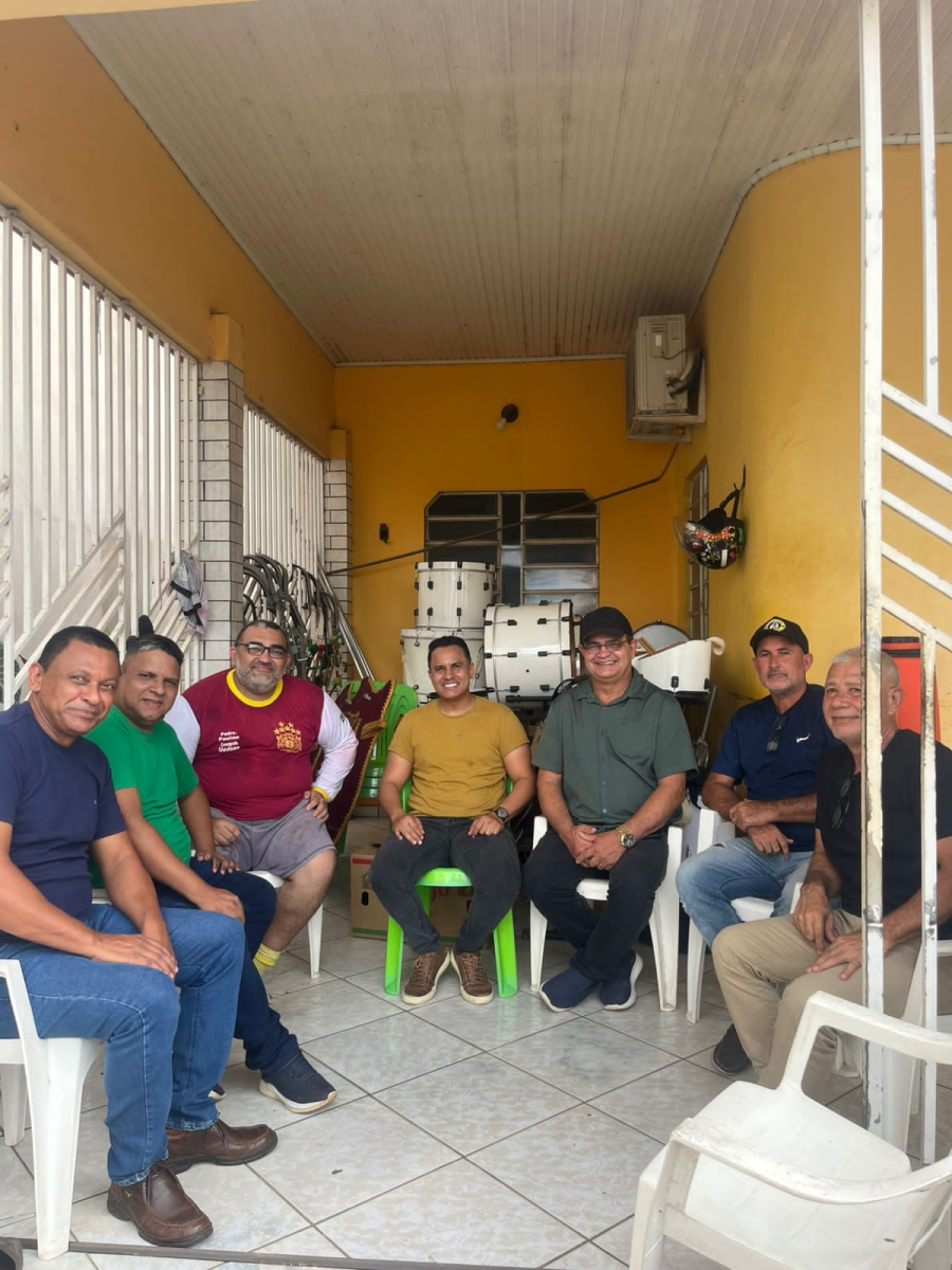 Deputado Tanízio Sá garante emenda de R$ 50 mil para banda de fanfarra em Sena Madureira