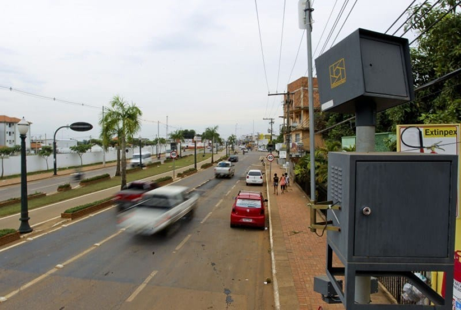 Fábrica de multas? Radares podem voltar às ruas de Rio Branco