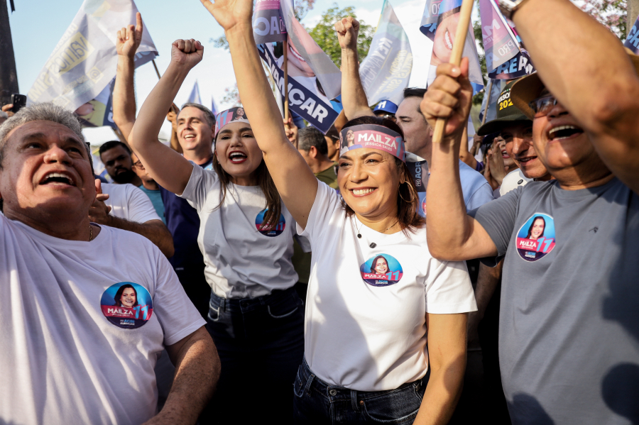 População toma as ruas de Rio Branco em adesivaço ‘Pro Acre Avançar’ de apoio à candidatura de Mailza