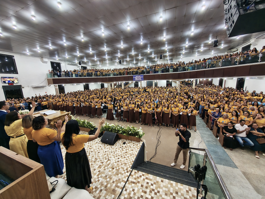 3ª Conferência de Mulheres da Assembleia de Deus reúne multidão em Rio Branco