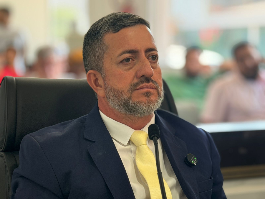 Márcio Mustafá critica pressa em concurso da Câmara e cobra mais vagas para servidores de outras áreas como motoristas e assessoria de imprensa