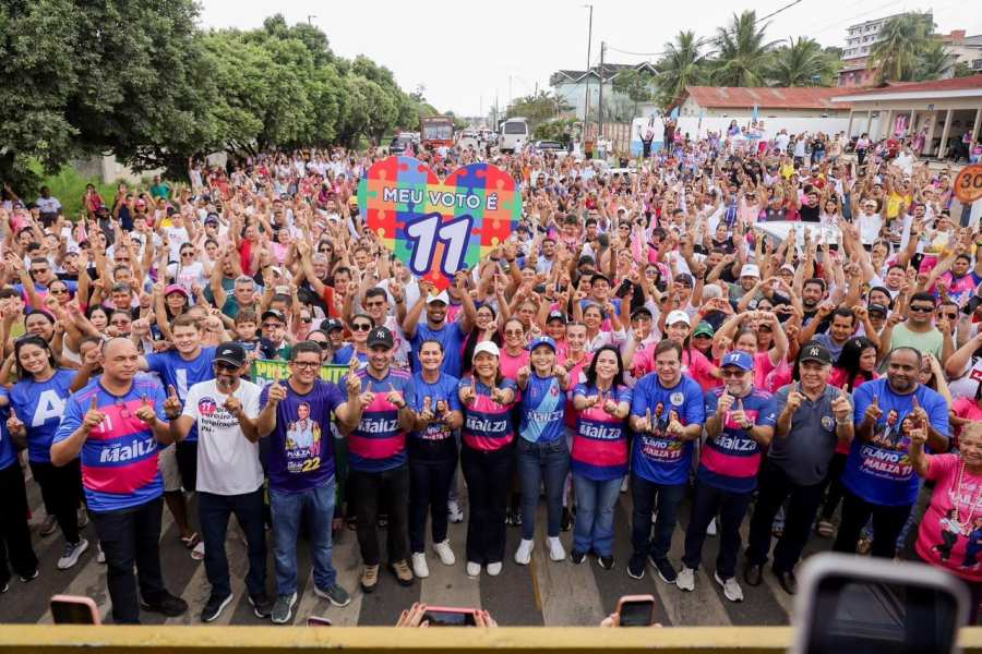 “Abre Alas Pro 11 passar” reúne mais de 5 mil pessoas em caminhada colossal de Mailza e Jéssica em Cruzeiro do Sul