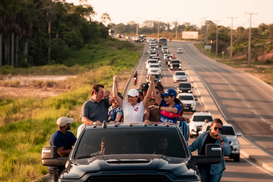 Mailza e Jéssica tomam as ruas de Cruzeiro do Sul, Rodrigues Alves e Mâncio Lima em grande carreata de agradecimento ao Juruá
